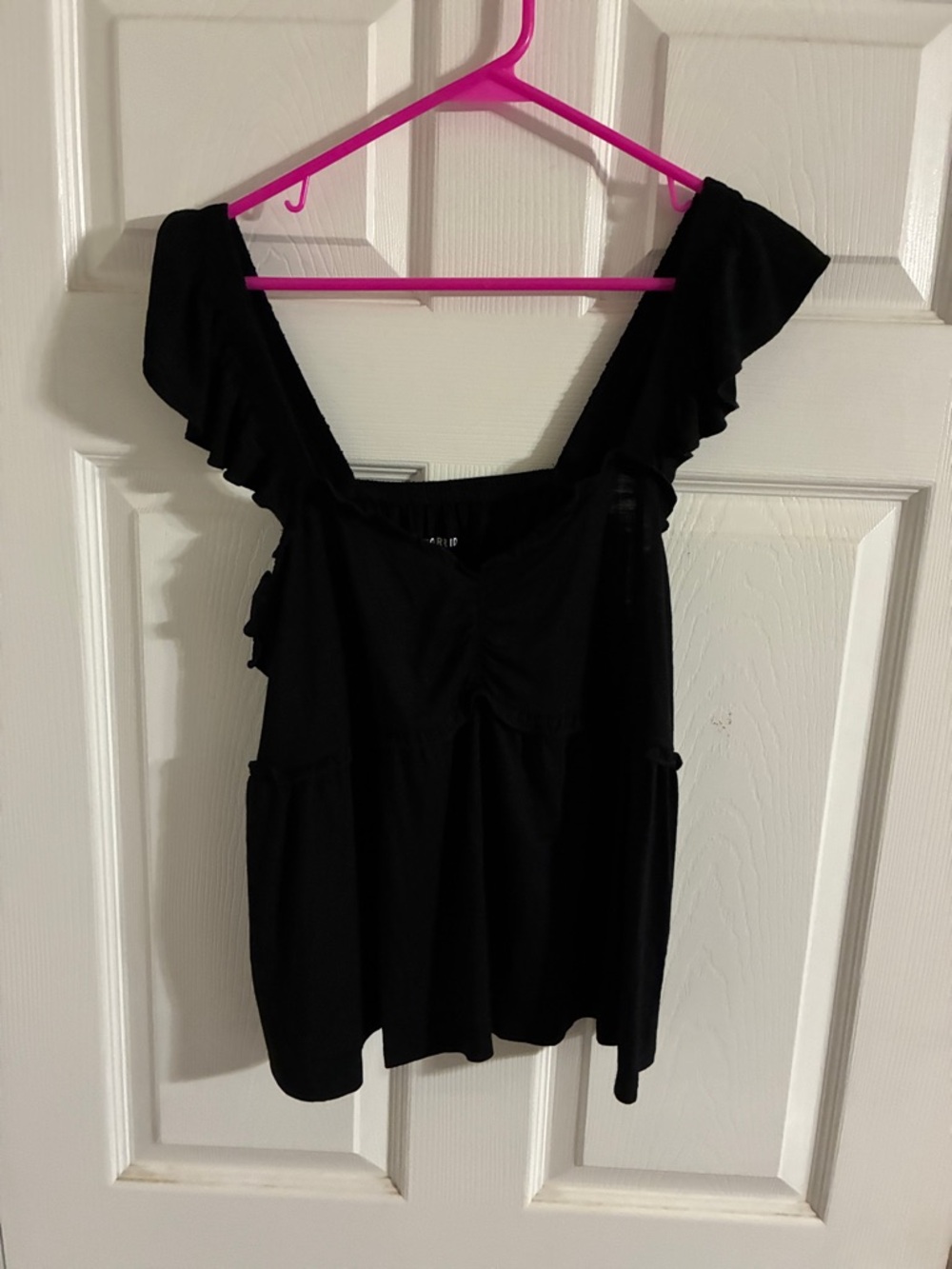 torrid Black Ruched Bust Ruffle top - Picture 2 of 5
